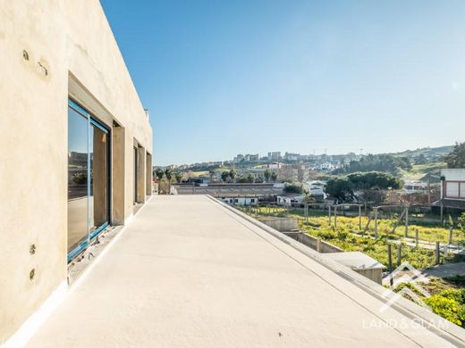 Apartment in Loures, Lisbon