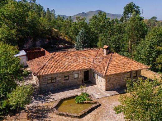 منزل ﻓﻲ Terras de Bouro, Distrito de Braga