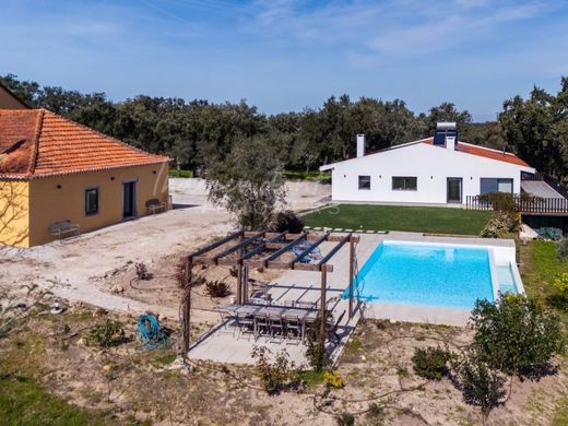Luxury home in Sesimbra, Distrito de Setúbal