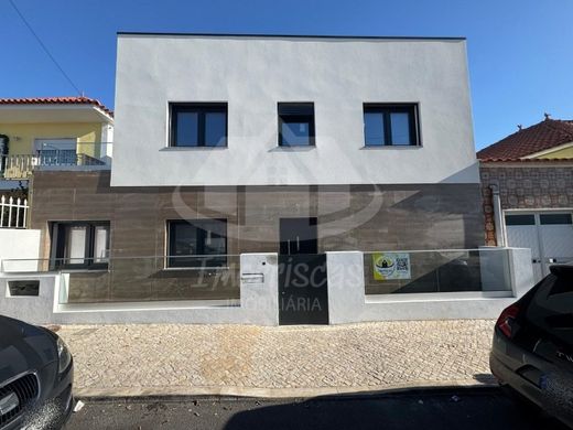 Loures, Distrito de Lisboaの高級住宅