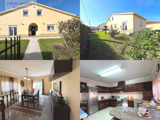 Luxe woning in Cadaval, Distrito de Lisboa