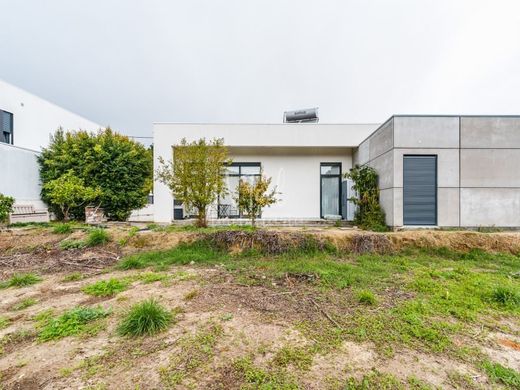 Casa di lusso a Charneca de Caparica, Almada