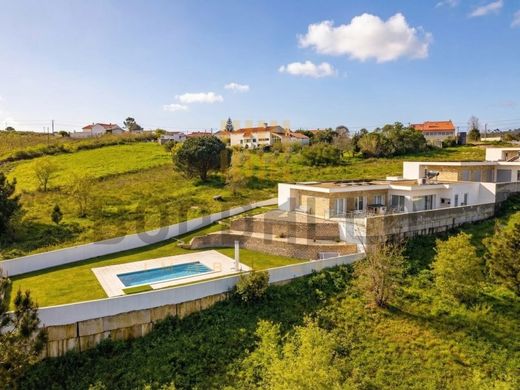 Luxury home in Alcobaça, Distrito de Leiria
