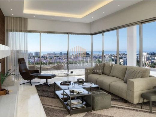 펜트하우스 / Germasógeia, Limassol District