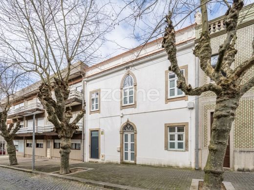 Casa di lusso a Espinho, Distrito de Aveiro