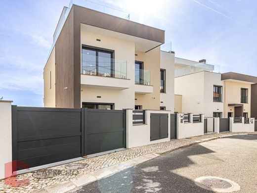 Luxury home in Odivelas, Lisbon