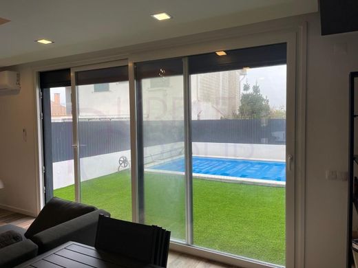 Semidetached House in Seixal, Distrito de Setúbal