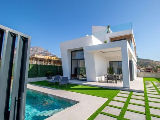 Villa in Finestrat, Alicante