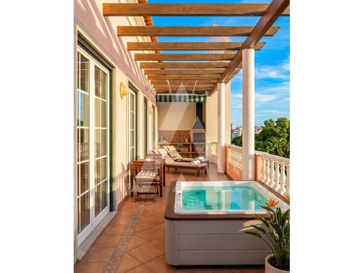 Daire Amadora, Distrito de Lisboa