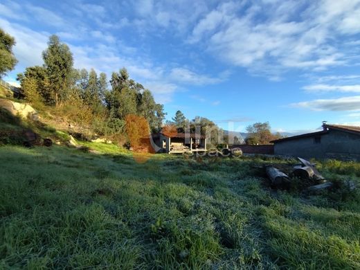Land in Vila Verde, Distrito de Braga