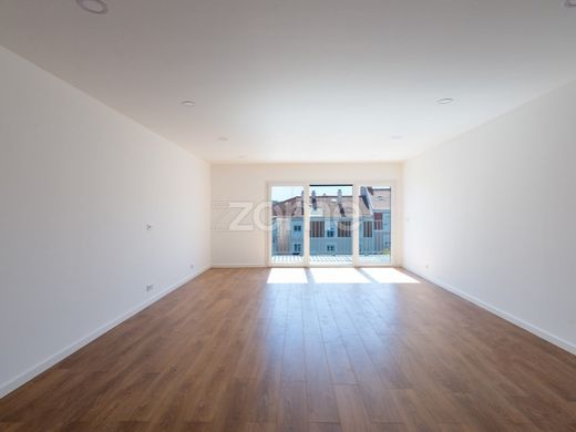 Apartment in Loures, Lisbon