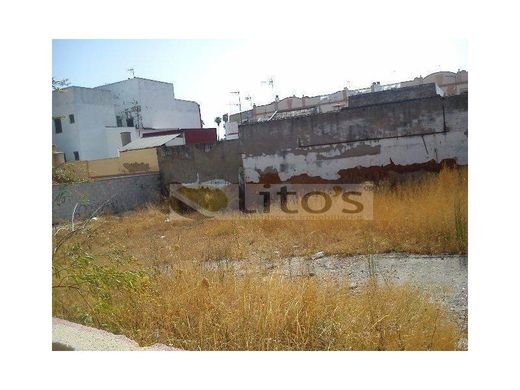 Terreno a Dos Hermanas, Provincia di Siviglia