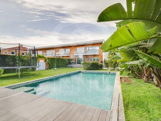 Semidetached House in Oeiras, Lisbon