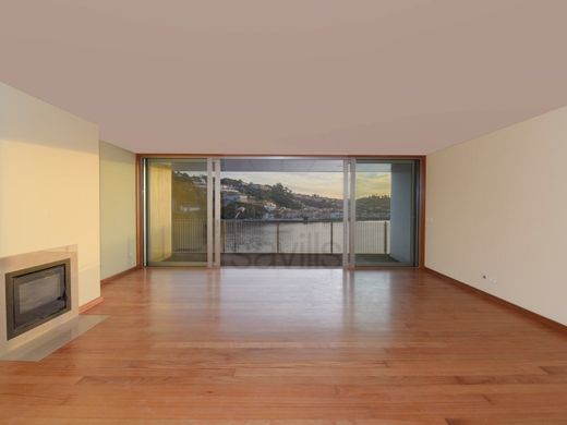 ﺷﻘﺔ ﻓﻲ بورتو, Porto