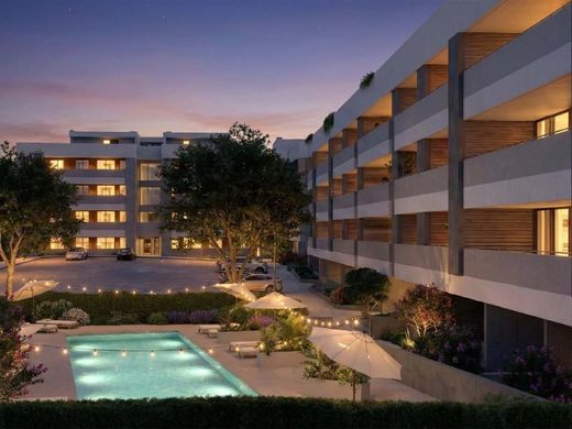 Apartment / Etagenwohnung in Lagos, Distrito de Faro