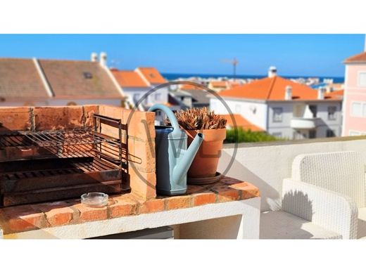 Semidetached House in Peniche, Distrito de Leiria