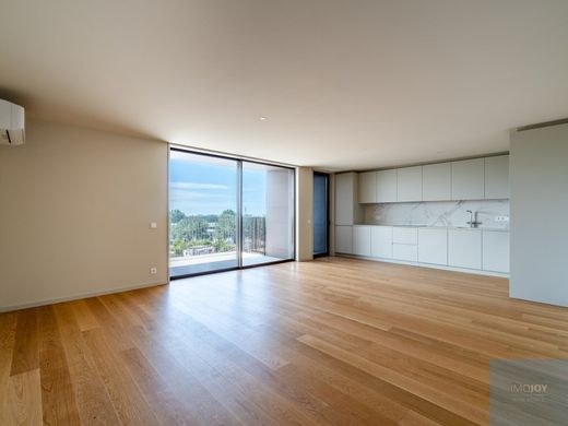 Apartment / Etagenwohnung in Vila Nova de Gaia, Distrito do Porto