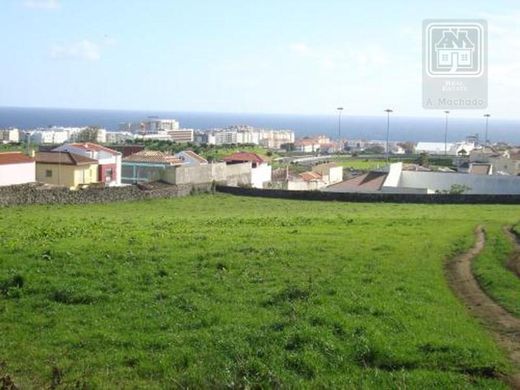 Terreno en Ponta Delgada, Azores