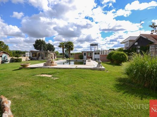 Farm in Fresno de Torote, Province of Madrid