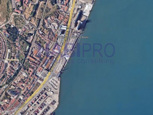 أرض ﻓﻲ Beato António, Lisbon