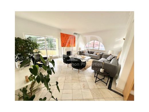 Cascais, Distrito de Lisboaのアパートメント