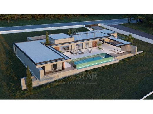 Luxury home in Alcobaça, Distrito de Leiria