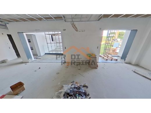 아파트 / Loures, Distrito de Lisboa