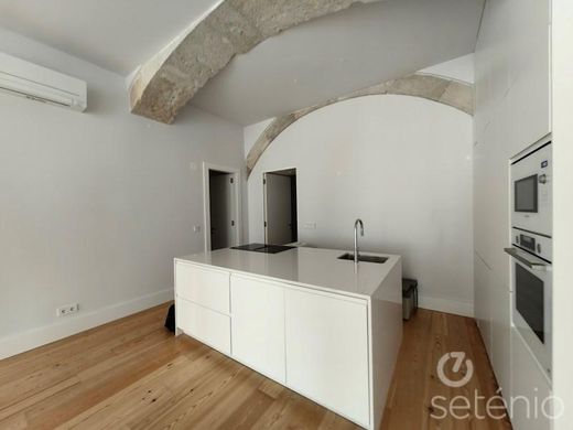 Apartament w Misericórdia, Lisbon