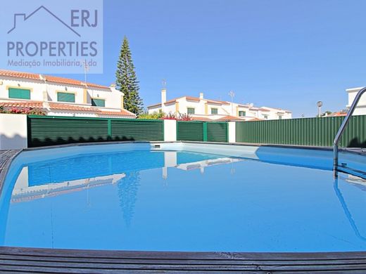 Luxus-Haus in Castro Marim, Distrito de Faro