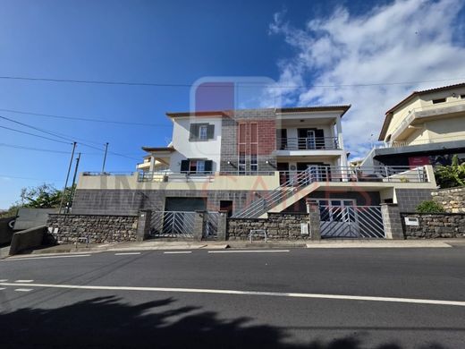 Элитный дом, Santa Cruz, Madeira
