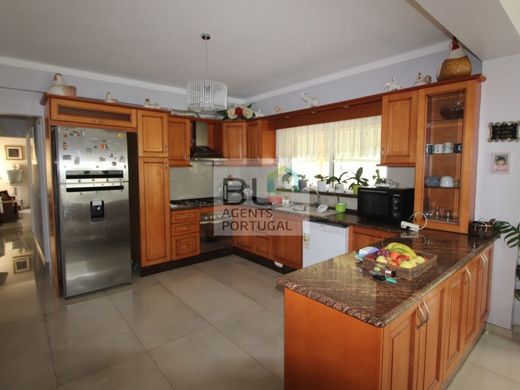Detached House in Faro, Distrito de Faro