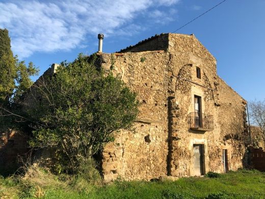 Luxus-Haus in Corçà, Provinz Girona