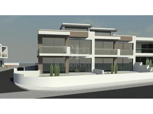 Apartment / Etagenwohnung in Peniche, Distrito de Leiria