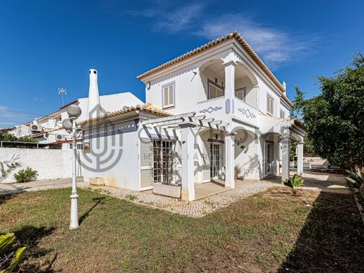 Detached House in Silves, Distrito de Faro