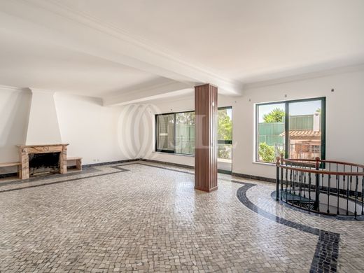 Элитный дом, Амадора, Amadora