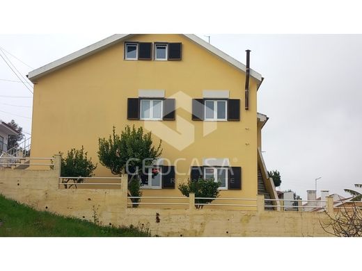 Casa de lujo en Oeiras, Lisboa