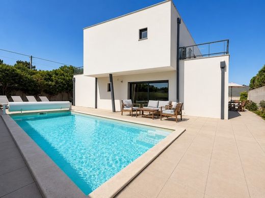 Casa Geminada - Alcobaça, Leiria