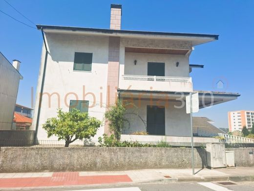 Casa de lujo en Valongo, Oporto