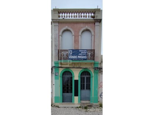 Edificio en Setúbal