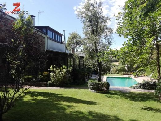Luxury home in Boadilla del Monte, Province of Madrid