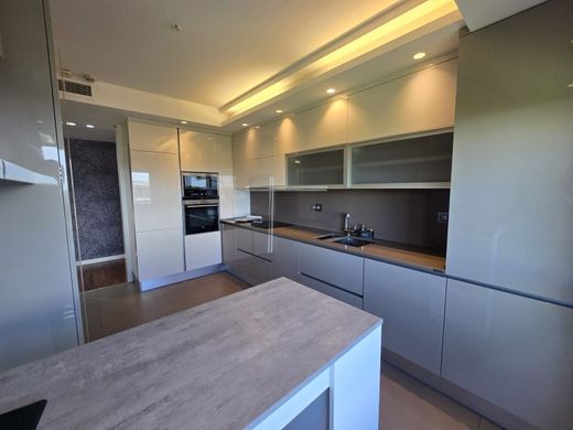 Apartamento - Charneca de Caparica, Almada