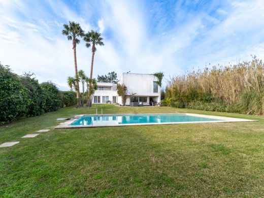 Detached House in Alcobaça, Distrito de Leiria