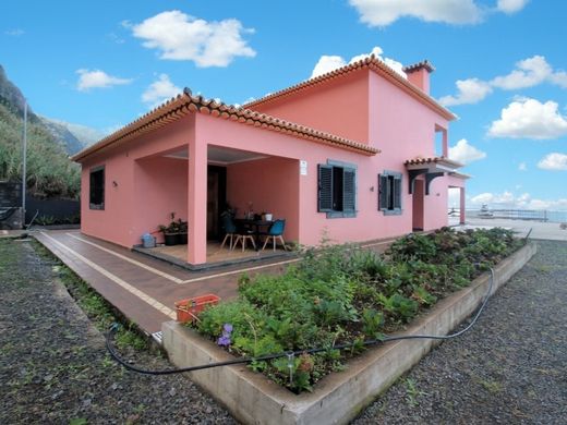 Villa en São Vicente, Madeira