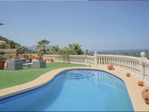 Villa in Sella, Alicante