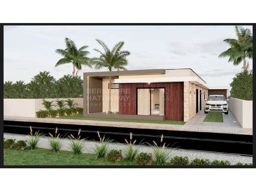 Vrijstaand huis in Setúbal, Distrito de Setúbal