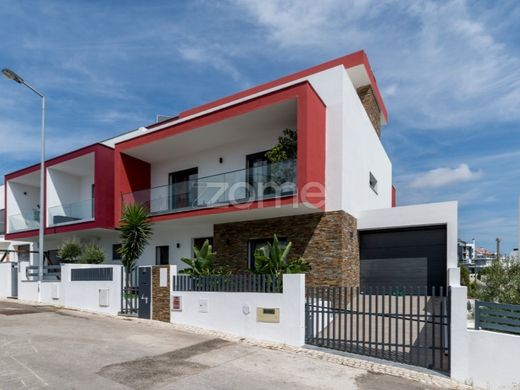 Πολυτελή κατοικία σε Odivelas, Distrito de Lisboa