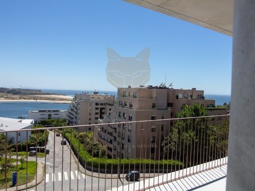 Apartment / Etagenwohnung in Porto, Distrito do Porto