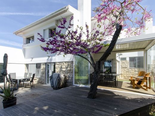 Detached House in Cascais, Lisbon