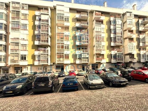 ﺷﻘﺔ ﻓﻲ Oeiras, Distrito de Lisboa