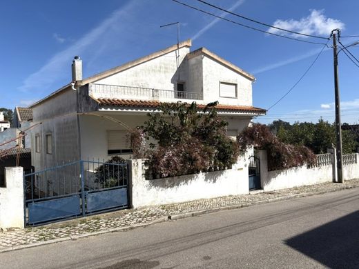 Luxury home in Almada, Distrito de Setúbal